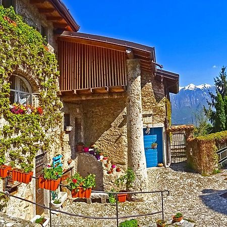 Апартаменты Rustico Colonna House By Gardadomusmea Vesio Экстерьер фото